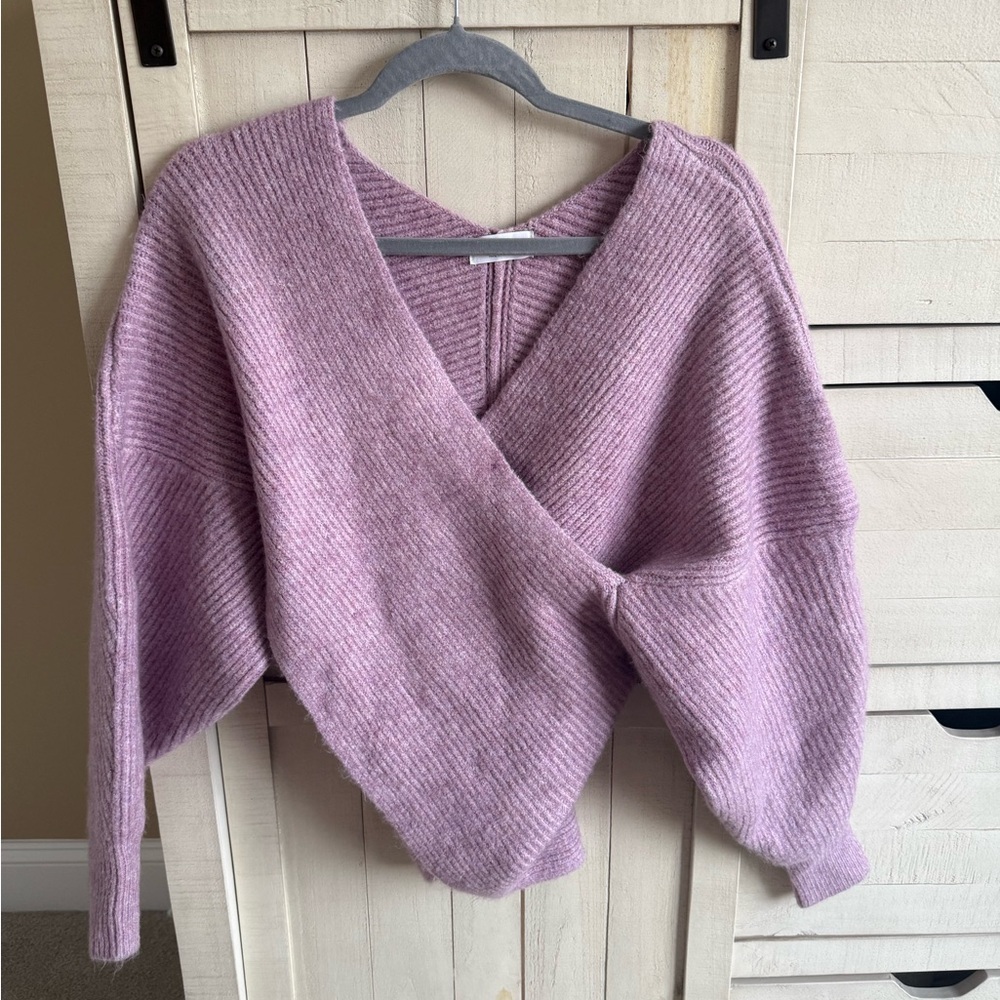 Bluivy Lavender V-Neck Women Sweater